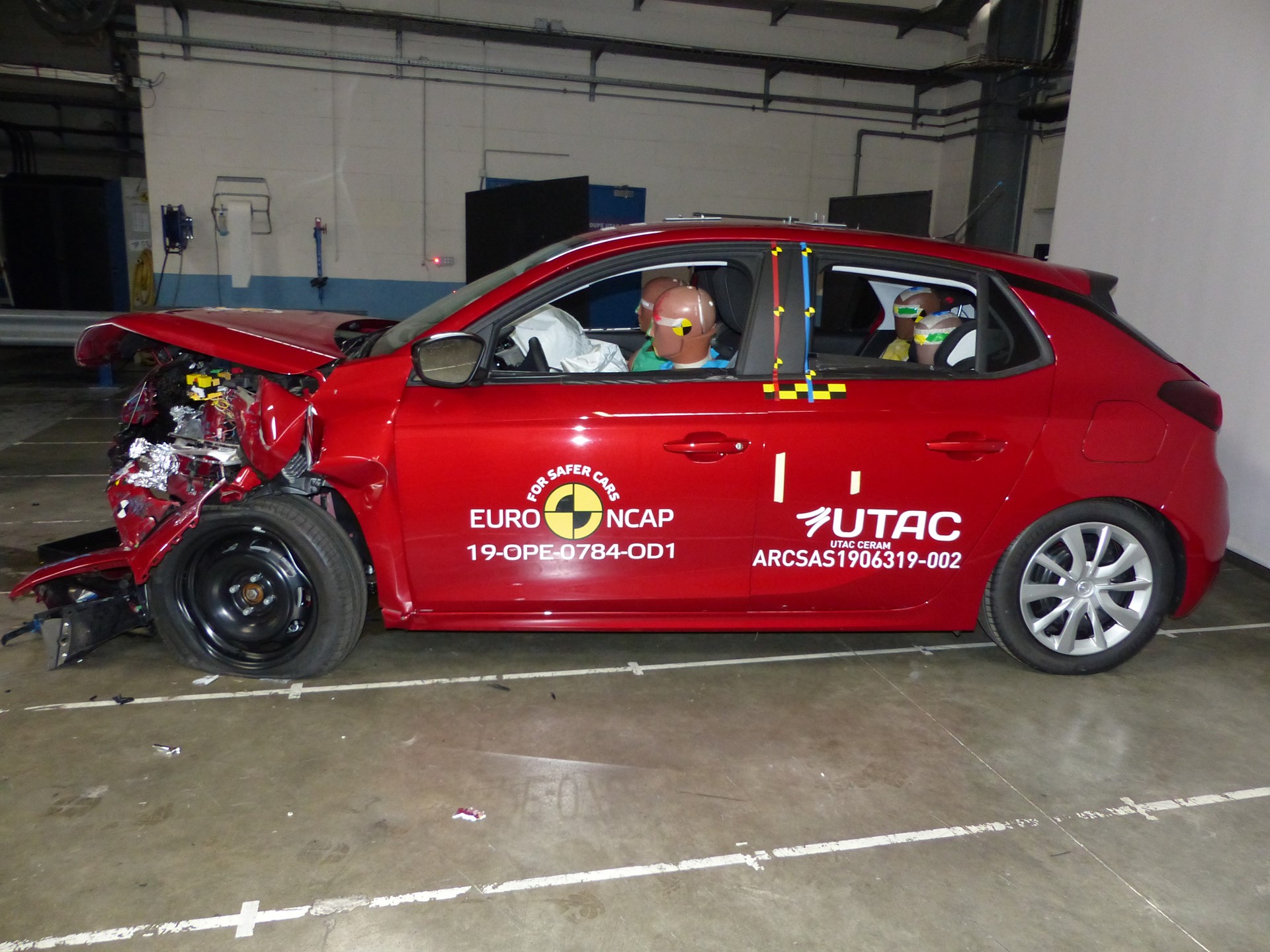 Opel/Vauxhall Corsa - Frontal Offset Impact test 2019 - after crash