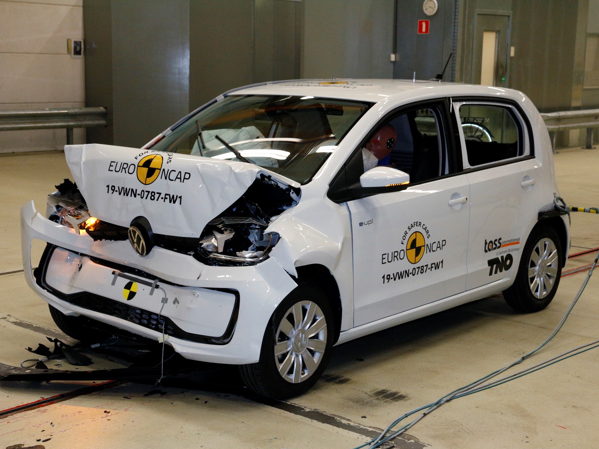 Volkswagen up! - Frontal Full Width test 2019 - after crash