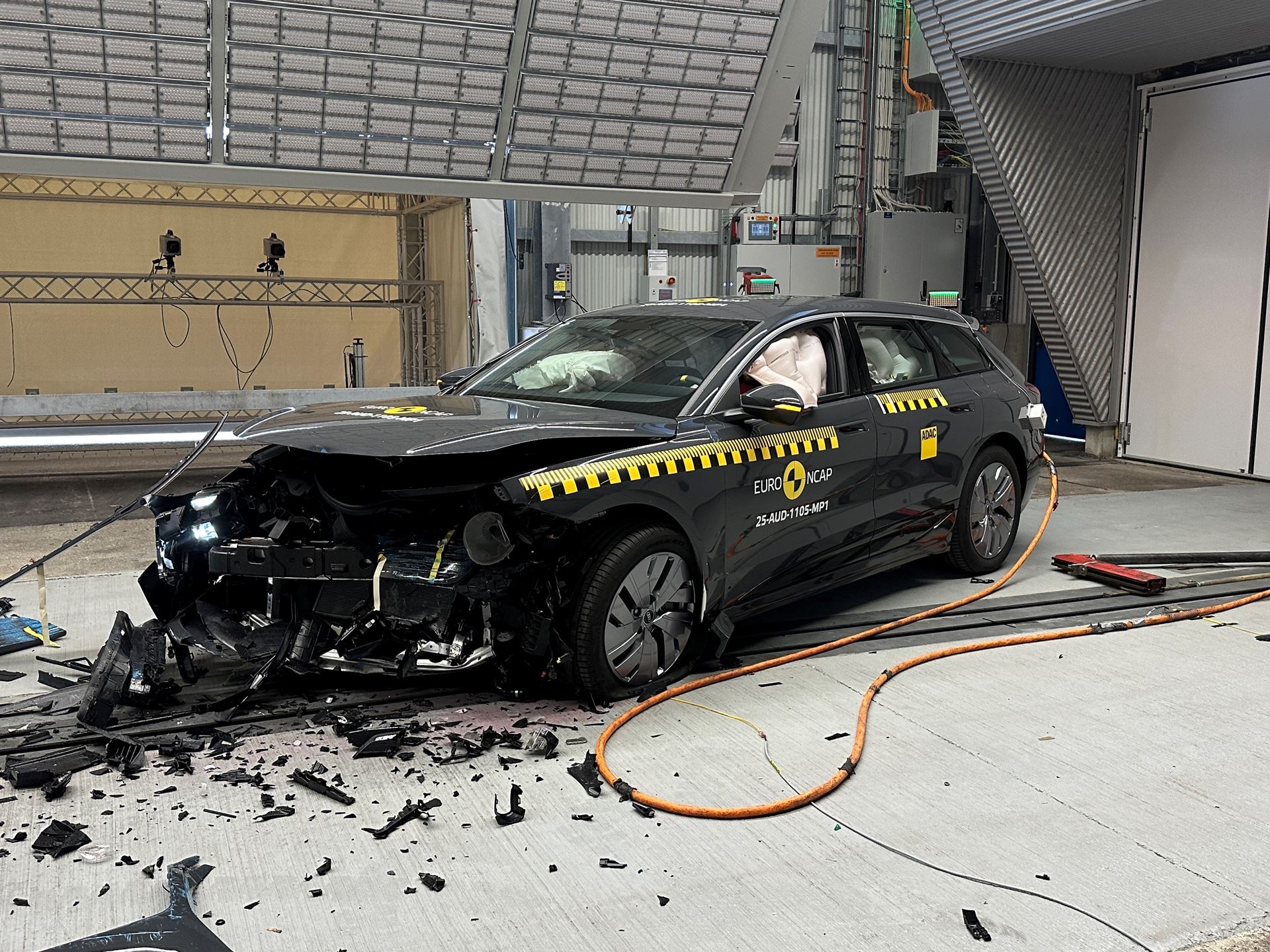 Audi A6 e tron Mobile Progressive Deformable Barrier test 2025 after crash
