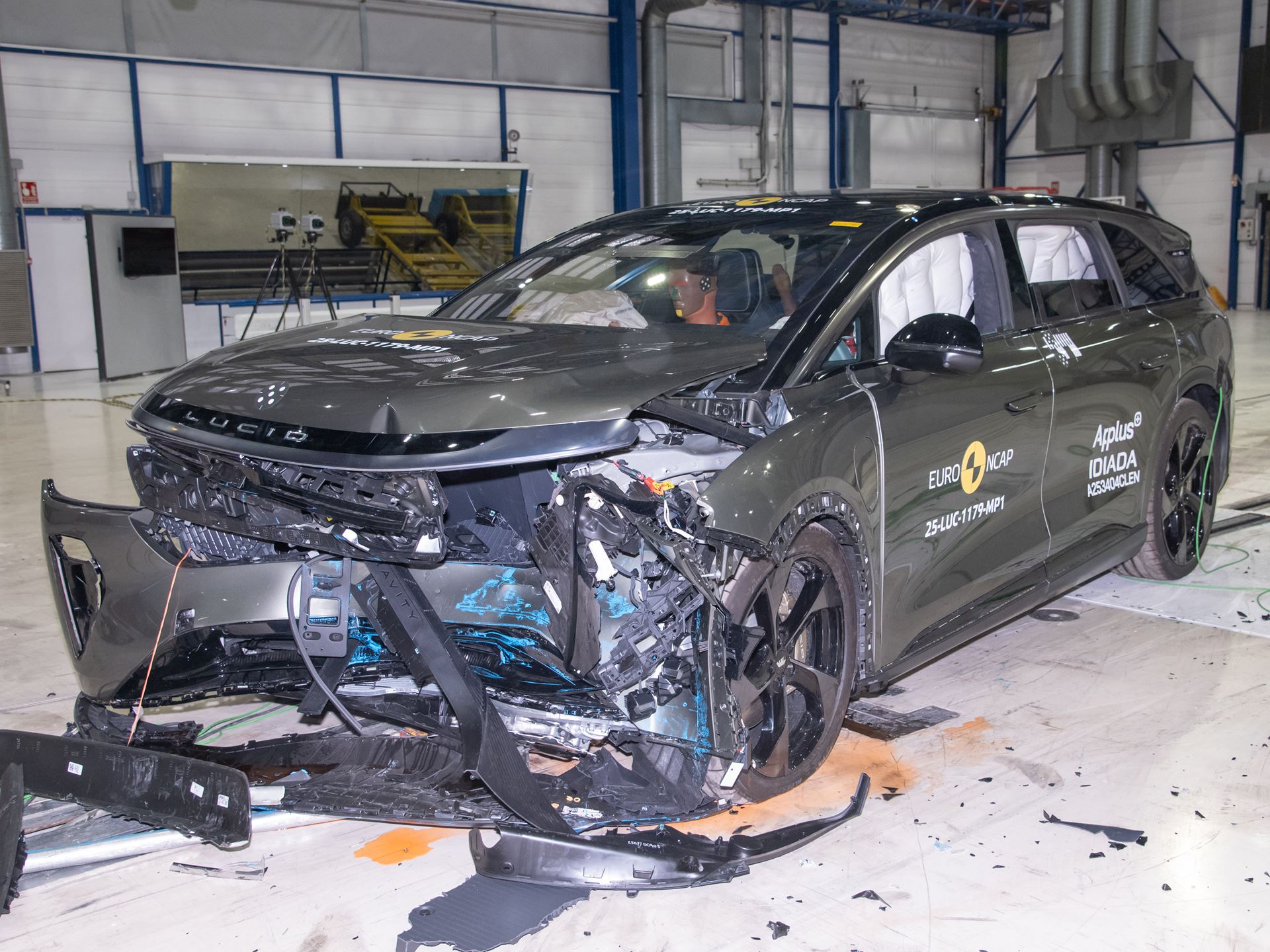 Lucid Gravity Mobile Progressive Deformable Barrier test 2025 after crash