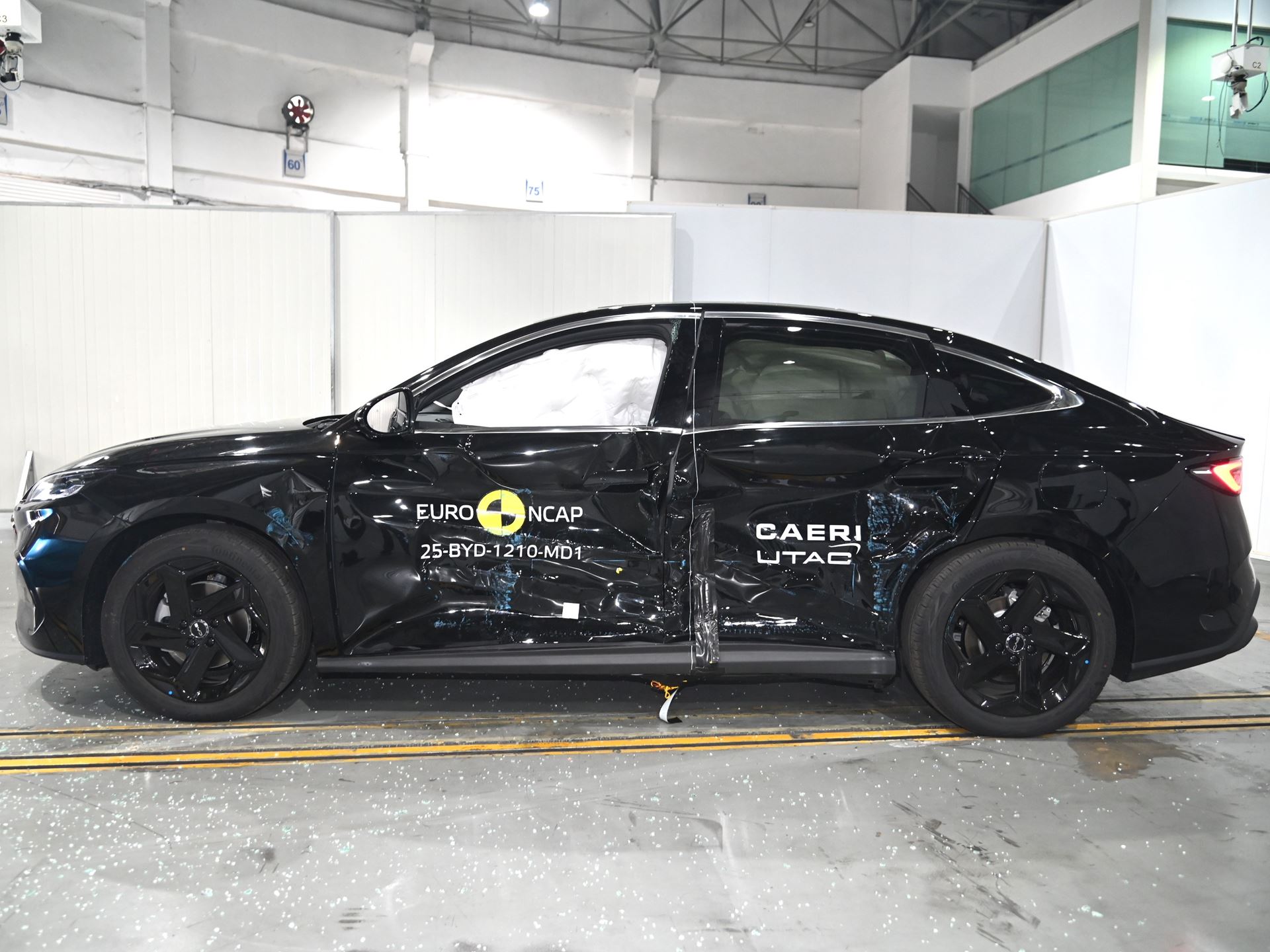 BYD SEAL 6 Side Mobile Barrier test 2025 after crash