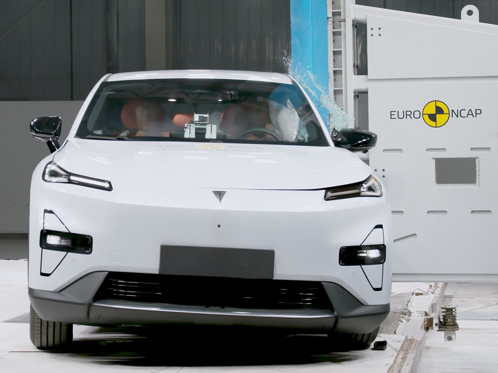 Deepal S05 Side Pole test 2025