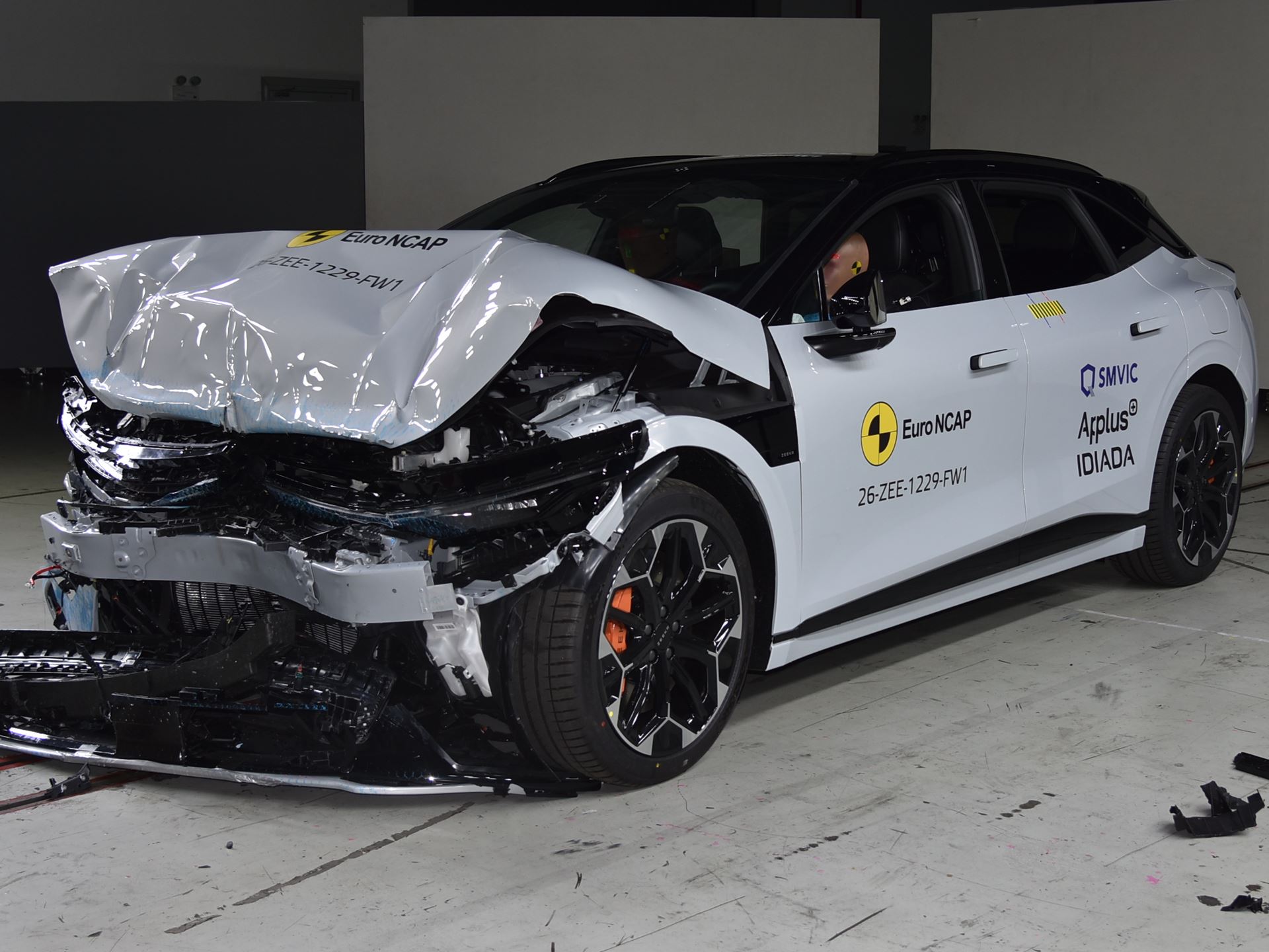ZEEKR 7GT FW test 2026 after crash