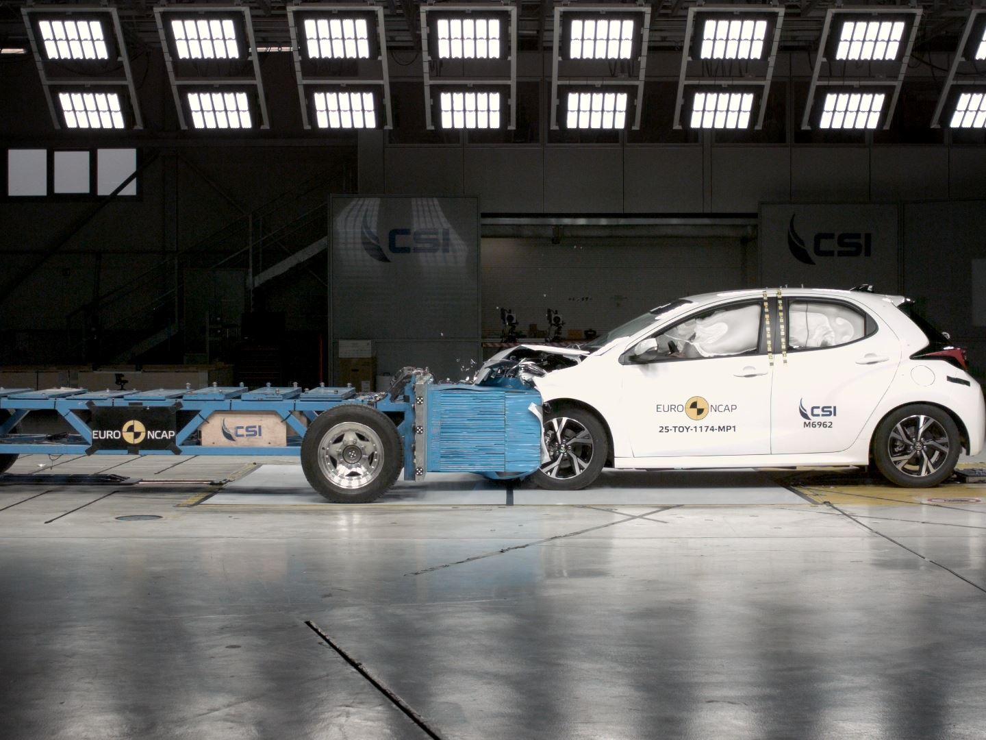 Toyota Yaris MPDB test 2025