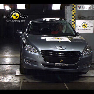Peugeot 508– Pole crash test