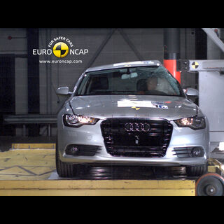 AUDI A6 – Pole crash test
