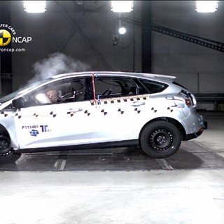 Ford Focus – Front crash test