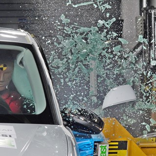 Audi A3 – Side crash test