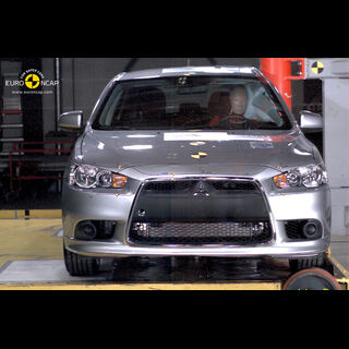 MITSUBISHI Lancer 2009  -  Pole crash test 2009