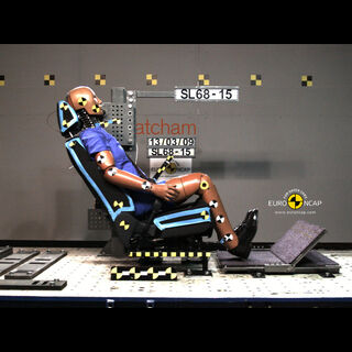 VW Tiguan - Whiplash test 2009