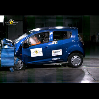 Citroën C4 Picasso - Frontal crash test 2009