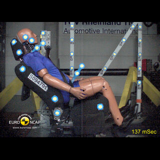 Toyota Verso - Whiplash test 2010