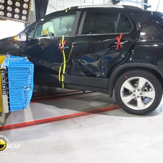 Chevrolet Trax - Side crash test 2013 - after crash
