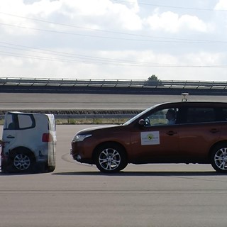 Mitsubishi Outlander - AEB Tests 2013