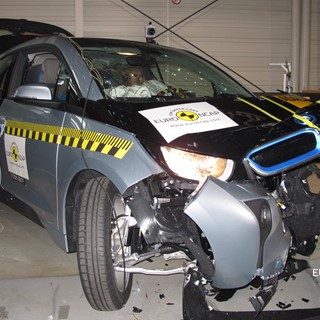 BMW i3 - Frontal crash test 2013 - after crash 2