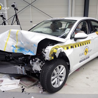 Volkswagen Passat - Frontal crash test 2014 - after crash