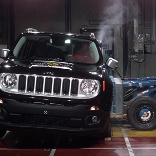 Jeep Renegade  - Side crash test 2014