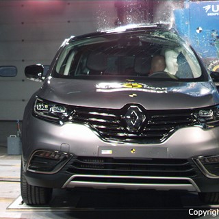 Renault Espace - Pole crash test 2015