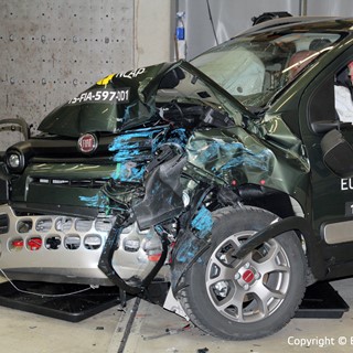 FIAT Panda Cross - Frontal Offset Impact test 2015 - after crash