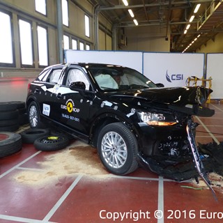 Audi Q2 - Frontal Offset Impact test 2016 - after crash