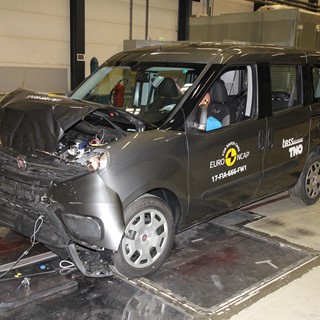 Fiat Doblo - Frontal Full Width test 2017 - after crash