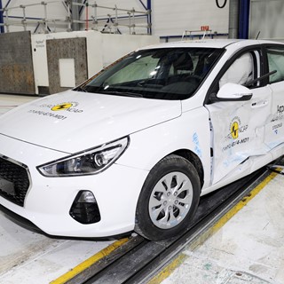 Hyundai I30  - Side crash test 2017-after crash