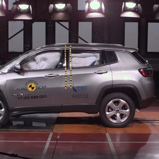 Jeep Compass - Frontal Offset Impact test 2017