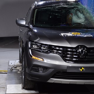 Renault Koleos - Pole crash test 2017