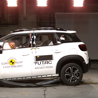 Citroën C3 Aircross - Frontal Offset Impact test 2017