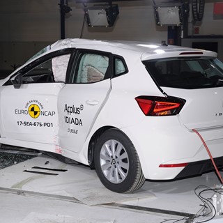 Seat Ibiza - Pole crash test 2017 - after crash