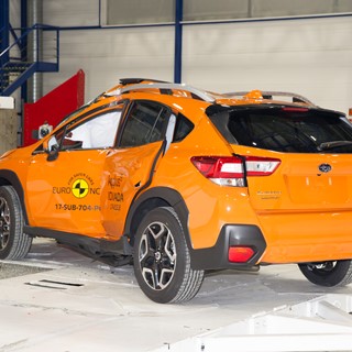 Subaru XV - Pole crash test 2017 - after crash