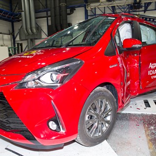 Toyota Yaris - Pole crash test 2017 - after crash