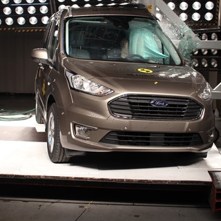 Ford Tourneo Connect - Pole crash test 2018