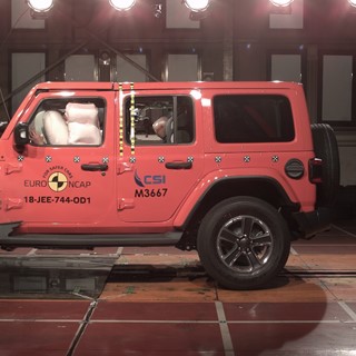 Jeep Wrangler - Frontal Offset Impact test 2018