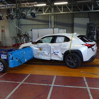 Lexus UX - Side crash test 2019 - after crash