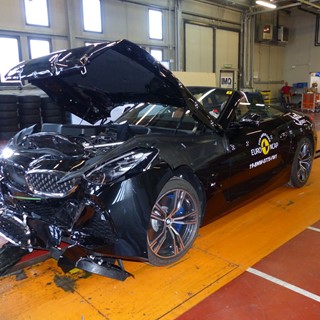 BMW Z4 - Frontal Full Width test 2019 - after crash