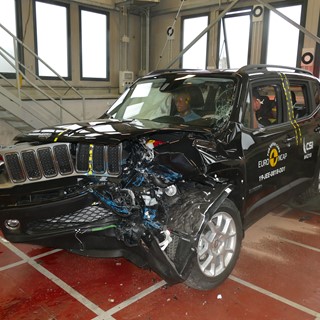 Jeep Renegade - Frontal Offset Impact test 2019 - after crash