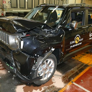 Jeep Renegade - Frontal Full Width test 2019 - after crash