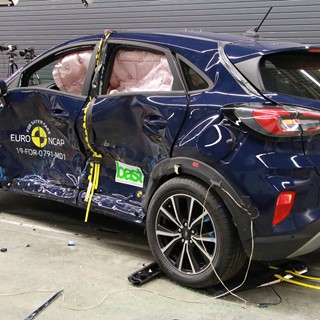 Ford Puma - Side crash test 2019 - after crash