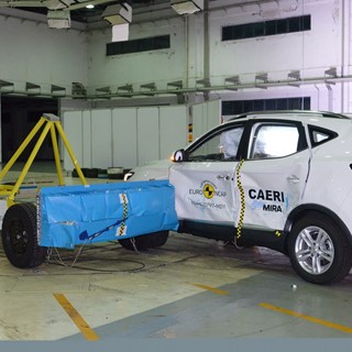 MG ZS EV - Side crash test 2019 - after crash