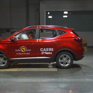 MG ZS EV - Frontal Offset Impact test 2019