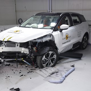 Aiways U5 - Frontal Offset Impact test 2019 - after crash