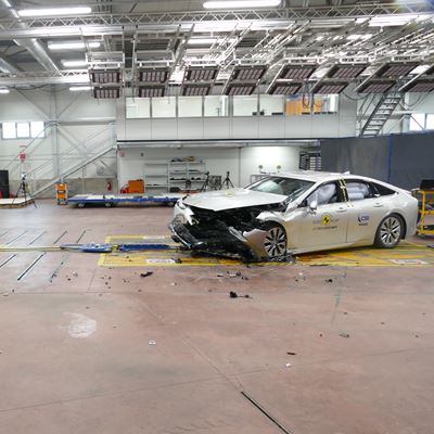 Toyota Mirai - Mobile Progressive Deformable Barrier test 2021 - after crash