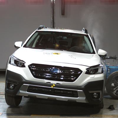 Subaru Outback - Side Mobile Barrier test 2021