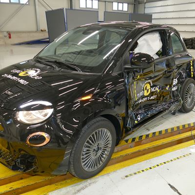 FIAT 500e - Side Mobile Barrier test 2021 - after crash