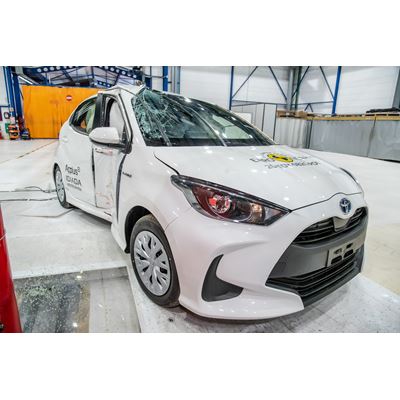 Toyota Yaris - Side Pole test 2020 - after crash