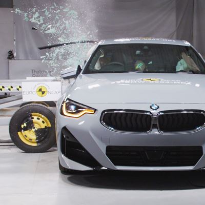 BMW 2 Series Coupé - Side Mobile Barrier test 2022