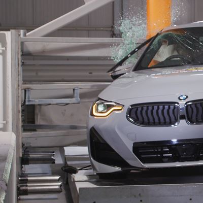 BMW 2 Series Coupé - Side Pole test 2022