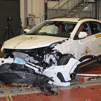VW Taigo - Mobile Progressive Deformable Barrier test 2022 - after crash