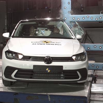 VW Polo - Side Pole test 2022